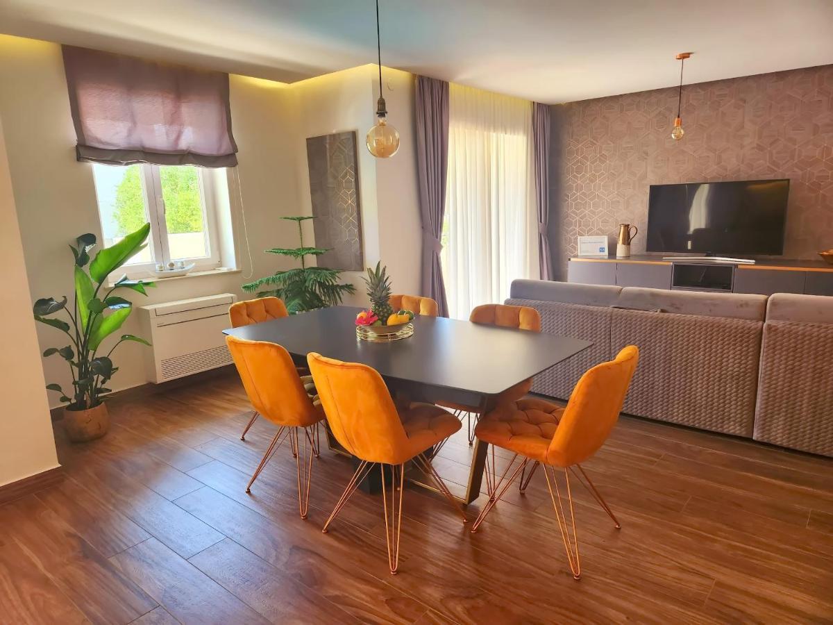 Calypso Royal Apartment زادار المظهر الخارجي الصورة
